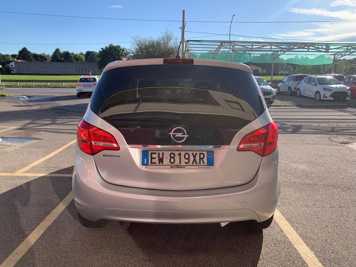Opel Meriva 1.4 100CV Cosmo (6)