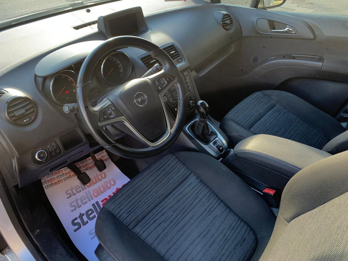 Opel Meriva 1.4 100CV Cosmo (9)