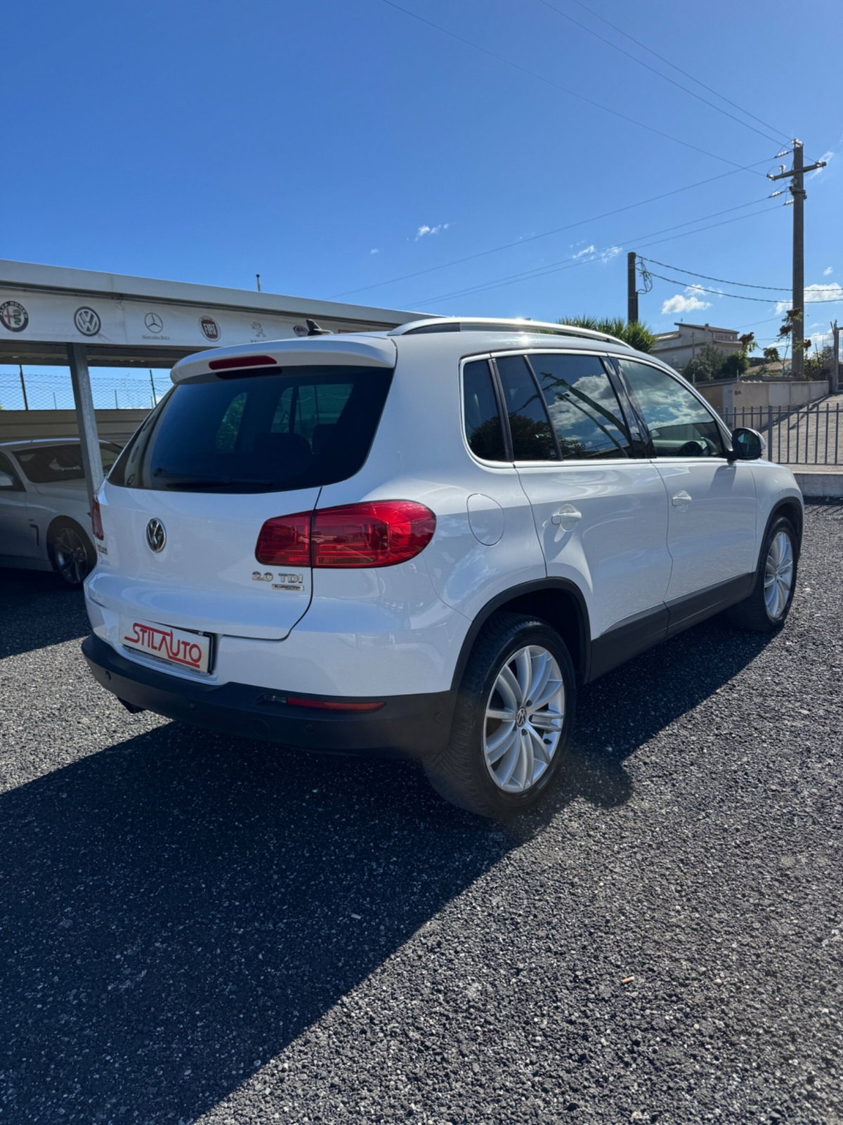 Volkswagen Tiguan 2.0 TDI 140 CV Sport & Style BlueMotion Technology (4)