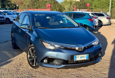Toyota Auris 1.6 D-4D Lounge (6)