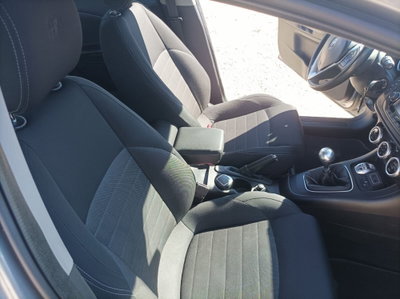 Alfa Romeo Giulietta 1.6 JTDm Ti 120cv (8)