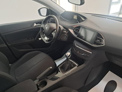 Peugeot 308 BlueHDi 130 S&S Active (11)