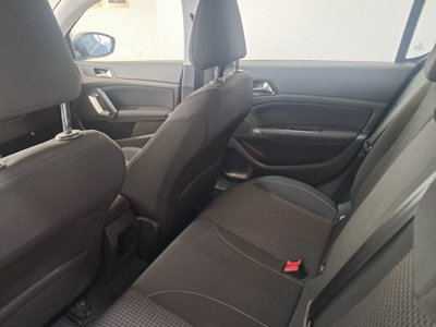 Peugeot 308 BlueHDi 130 S&S Active (14)