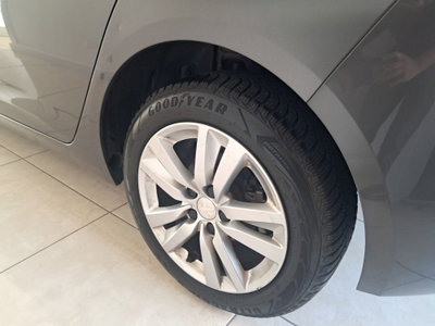 Peugeot 308 BlueHDi 130 S&S Active (8)