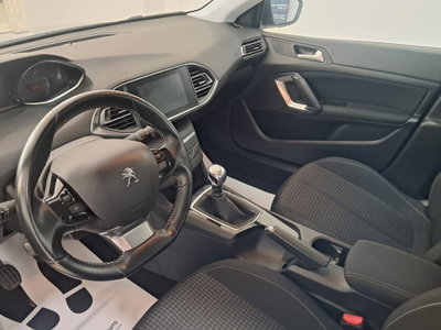 Peugeot 308 BlueHDi 130 S&S Active (9)