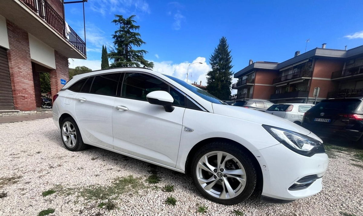 Opel Astra Station Wagon 1.5 CDTI 122 CV S&S AT9 Sports GS Line (11)