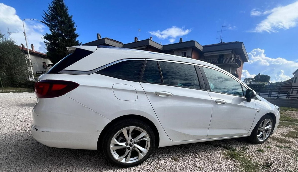 Opel Astra Station Wagon 1.5 CDTI 122 CV S&S AT9 Sports GS Line (5)