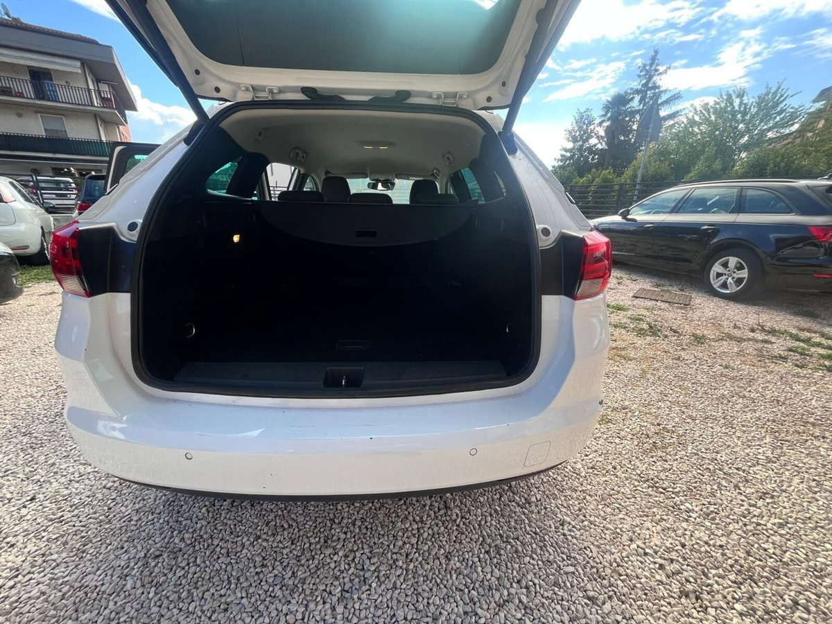 Opel Astra Station Wagon 1.5 CDTI 122 CV S&S AT9 Sports GS Line (8)