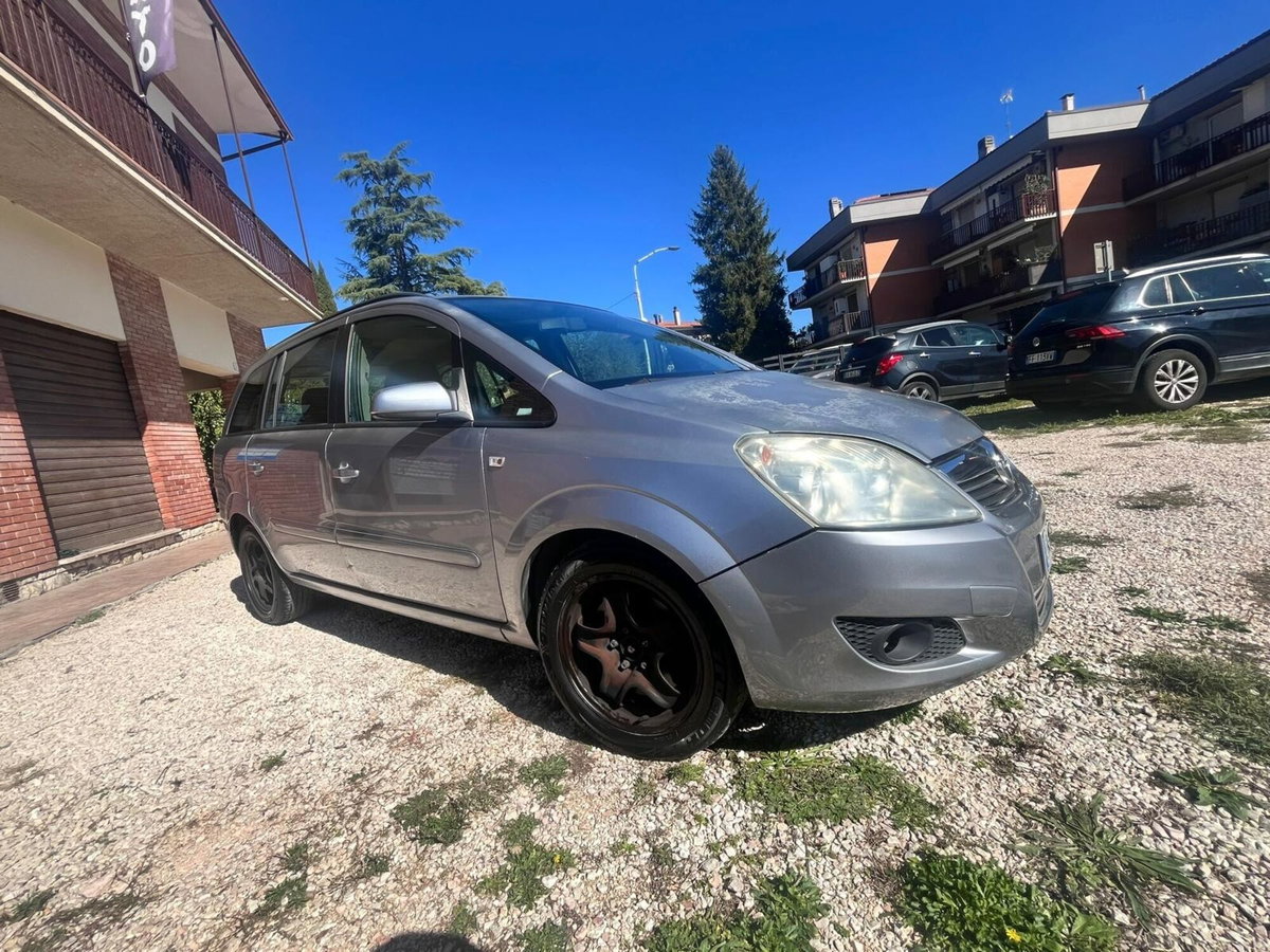 Opel Zafira 1.7 CDTI 110CV Cosmo (11)