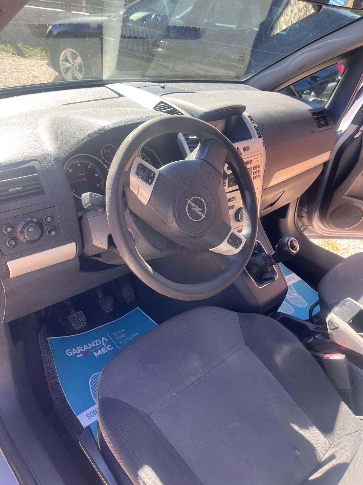 Opel Zafira 1.7 CDTI 110CV Cosmo (8)