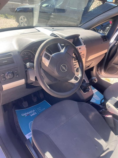 Opel Zafira 1.7 CDTI 110CV Cosmo (8)