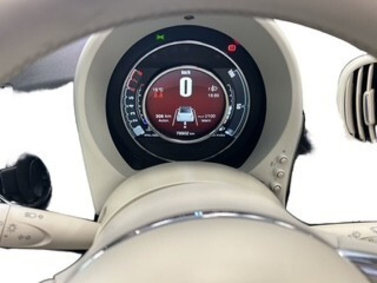Fiat 500 Cabrio 1.0 Hybrid Dolcevita (8)