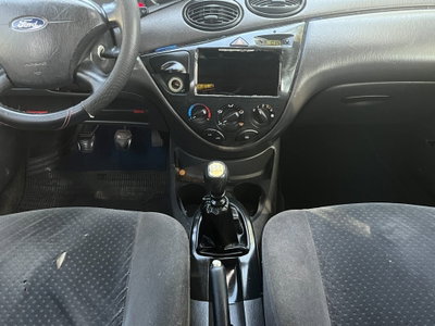 Ford Focus Station Wagon 1.8 TDCi (115CV) cat SW Ghia (11)