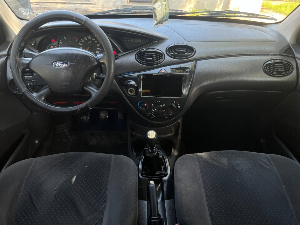 Ford Focus Station Wagon 1.8 TDCi (115CV) cat SW Ghia (5)