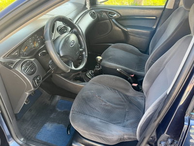 Ford Focus Station Wagon 1.8 TDCi (115CV) cat SW Ghia (6)