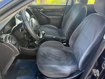 Ford Focus Station Wagon 1.8 TDCi (115CV) cat SW Ghia (7)