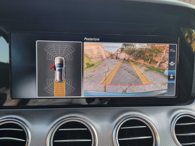 Mercedes-Benz Classe E Station Wagon 220 d 4Matic Auto Premium Plus (18)