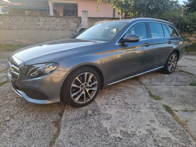 Mercedes-Benz Classe E Station Wagon 220 d 4Matic Auto Premium Plus (2)