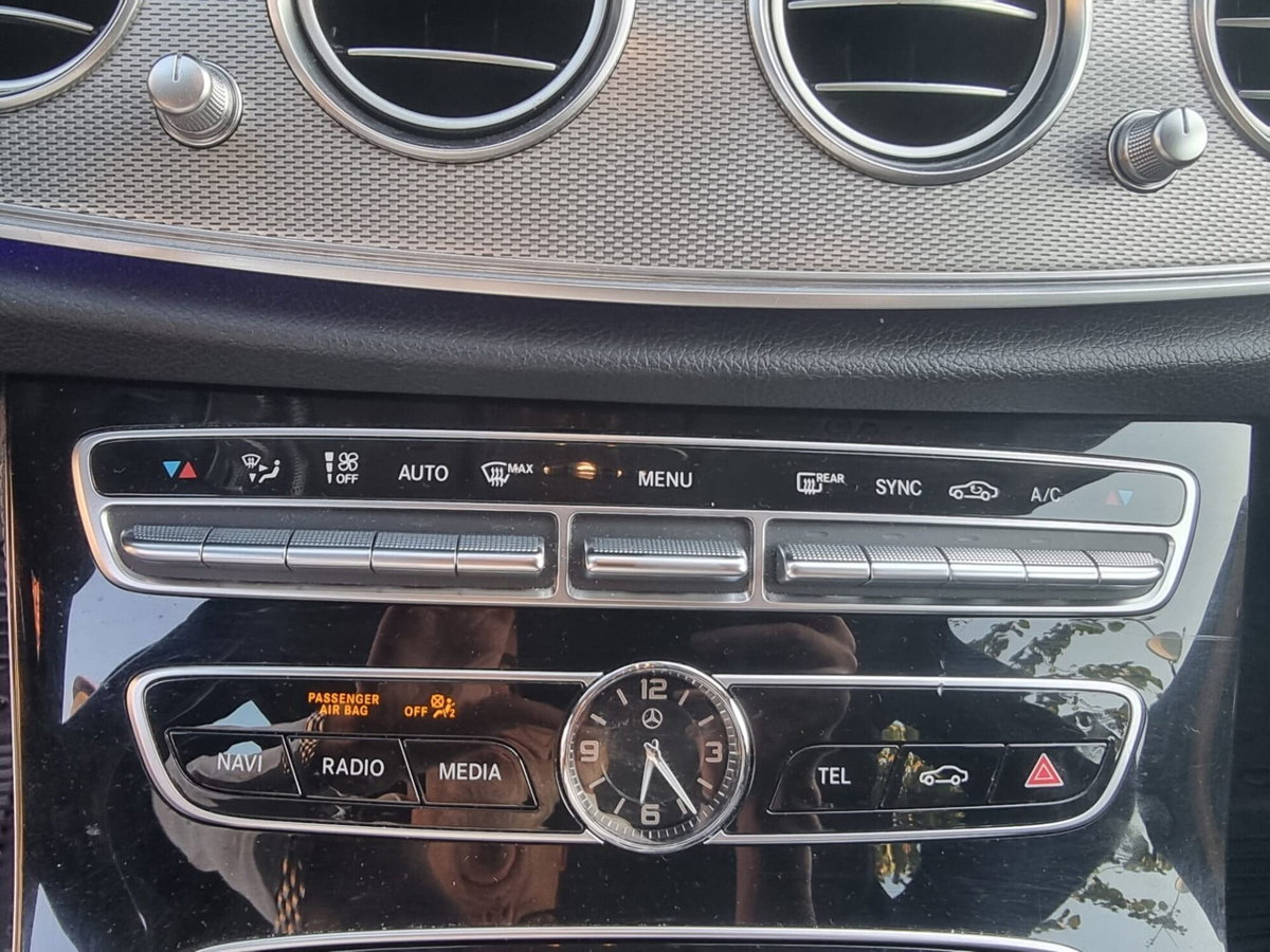 Mercedes-Benz Classe E Station Wagon 220 d 4Matic Auto Premium Plus (20)
