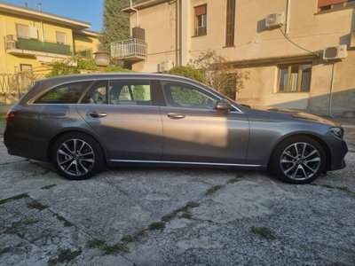 Mercedes-Benz Classe E Station Wagon 220 d 4Matic Auto Premium Plus (7)