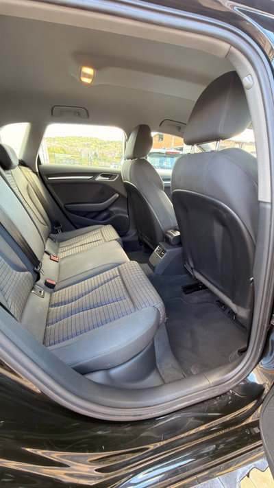 Audi A3 Sportback 35 TDI S tronic S line edition (11)