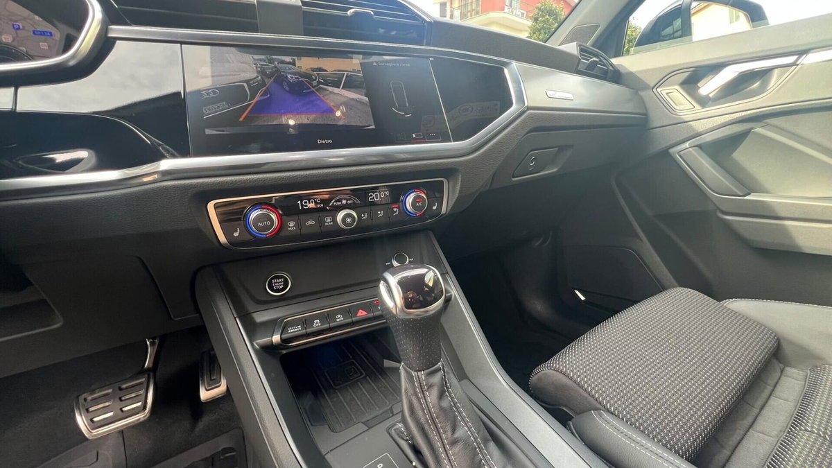 Audi Q3 Sportback 35 TFSI S line edition (16)