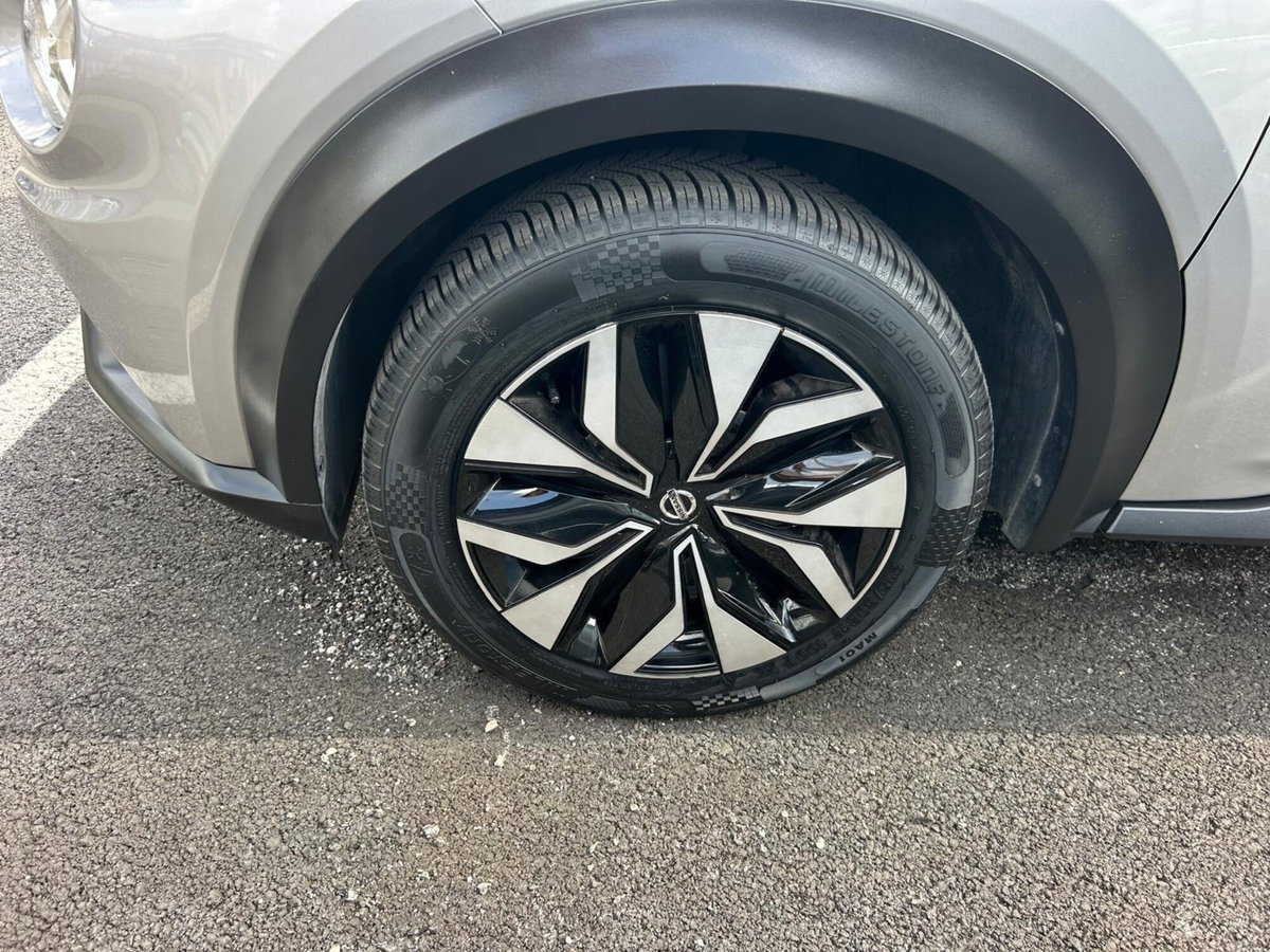 Nissan Juke 1.0 dig-t Acenta 114cv (8)