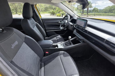 Jeep Avenger 1.2 turbo Summit fwd 100cv (8)