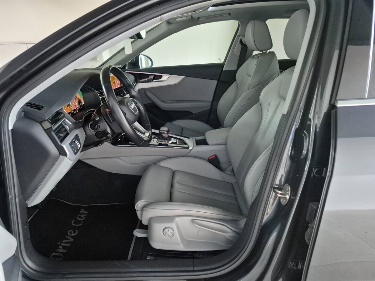Audi A4 Allroad Allroad 40 2.0 tdi mhev Identity Contrast quattro 204cv s-tronic (12)