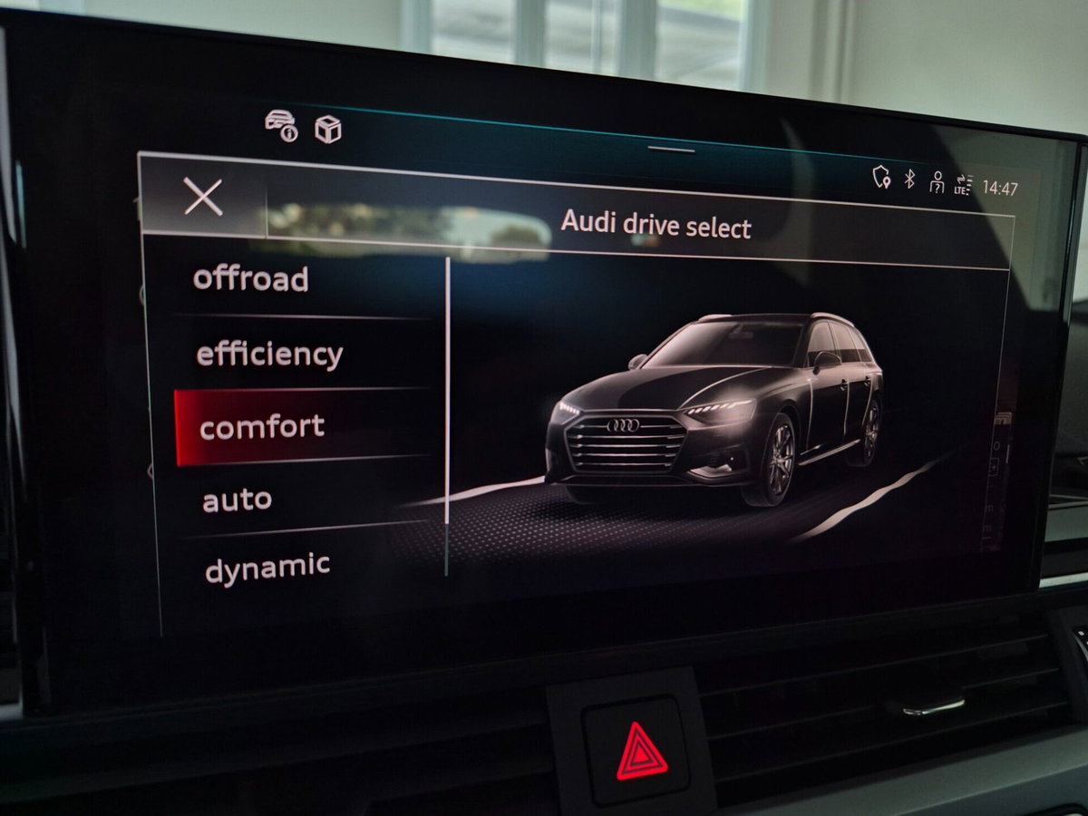 Audi A4 Allroad Allroad 40 2.0 tdi mhev Identity Contrast quattro 204cv s-tronic (20)