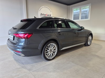 Audi A4 Allroad Allroad 40 2.0 tdi mhev Identity Contrast quattro 204cv s-tronic (8)