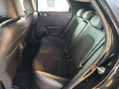 Kia XCeed 1.6 CRDi 115 CV Style (18)