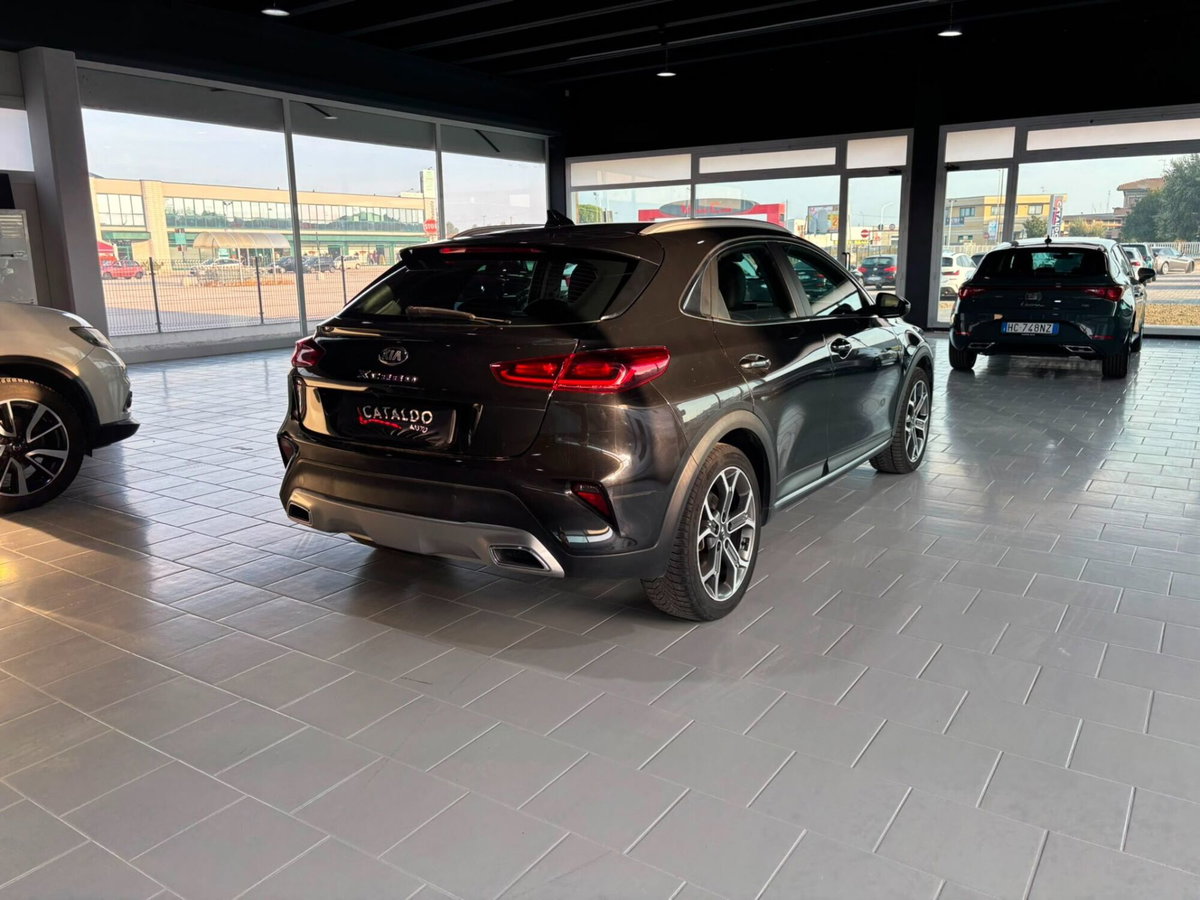 Kia XCeed 1.6 CRDi 115 CV Style (5)