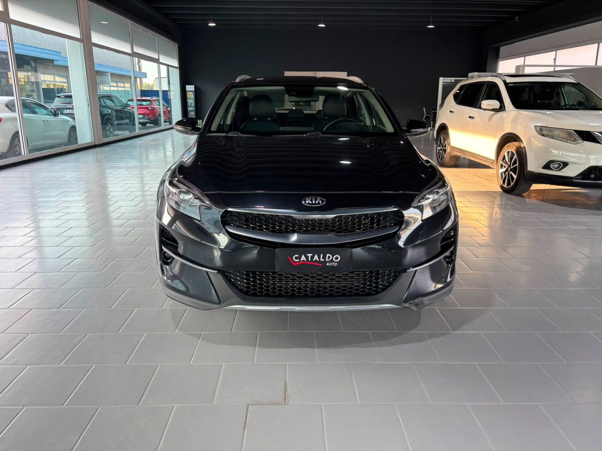 Kia XCeed 1.6 CRDi 115 CV Style (8)