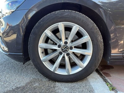 Volkswagen Passat Variant 2.0 TDI SCR EVO DSG Business (10)