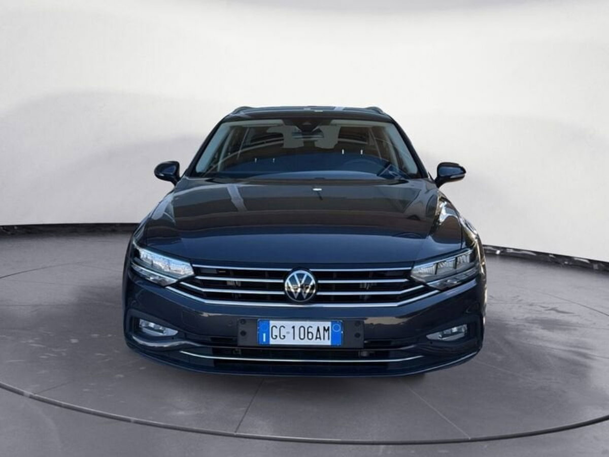 Volkswagen Passat Variant 2.0 TDI SCR EVO DSG Business (2)