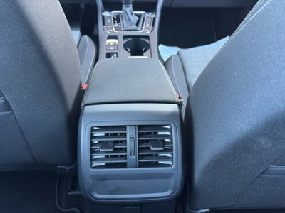 Volkswagen Passat Variant 2.0 TDI SCR EVO DSG Business (20)