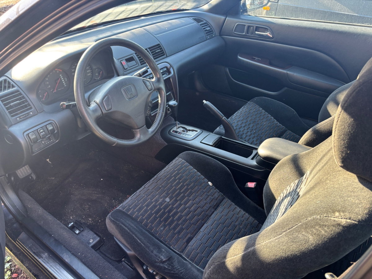 Honda Prelude 2.2i 16V V-TEC cat 4WS (10)