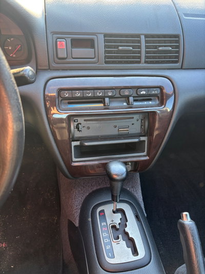 Honda Prelude 2.2i 16V V-TEC cat 4WS (13)