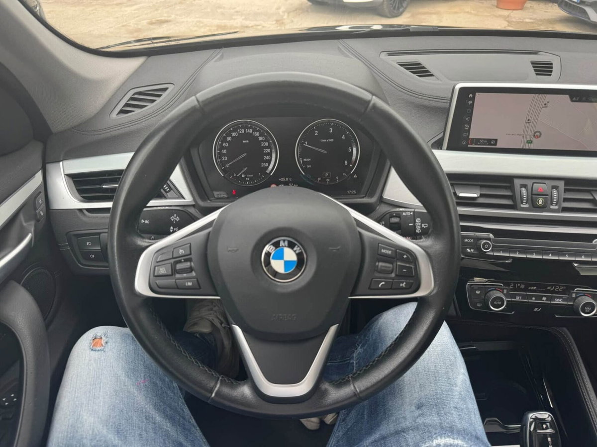 BMW X1 sDrive18d xLine Plus (16)