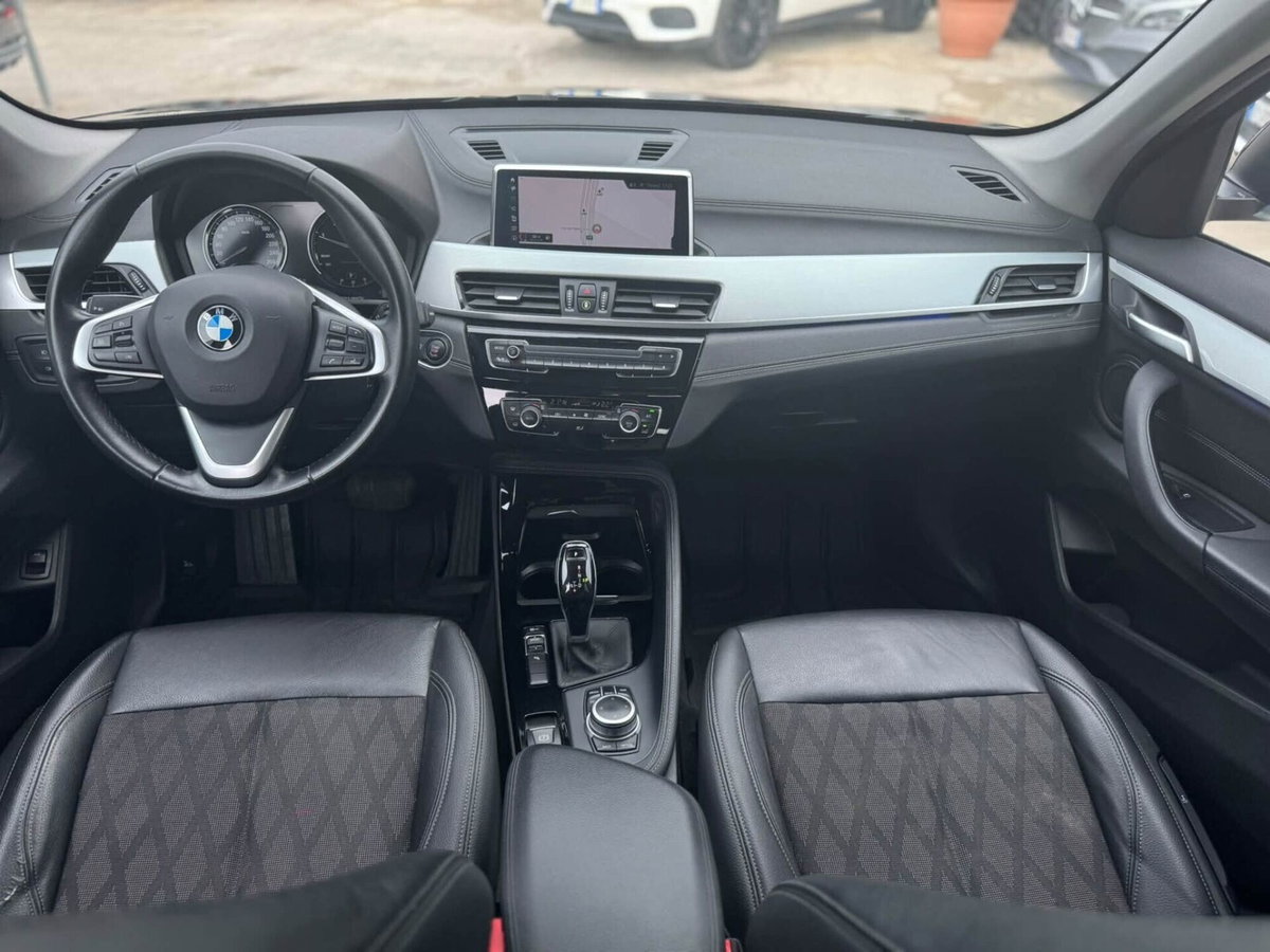 BMW X1 sDrive18d xLine Plus (8)