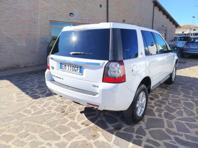 Land Rover Freelander 2.2 TD4 S.W. SE (4)
