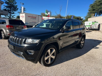 Jeep Grand Cherokee 3.0 V6 CRD 250 CV Multijet II Overland usata