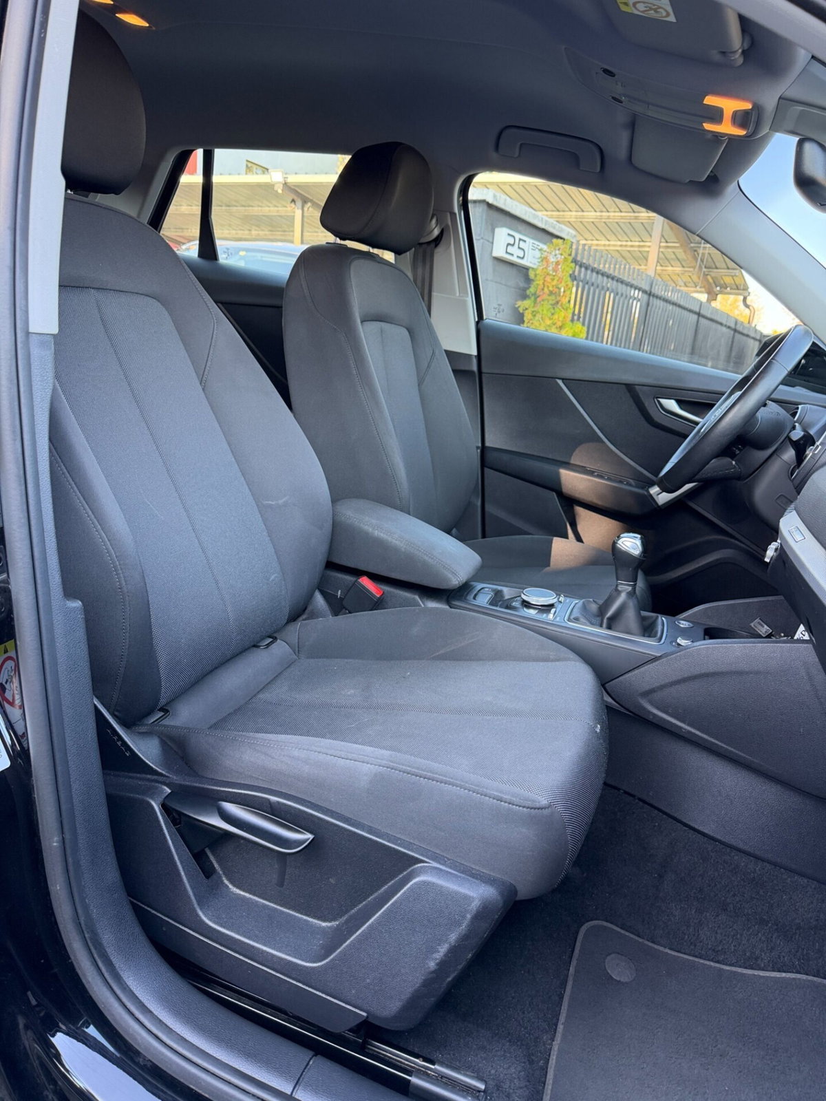 Audi Q2 Q2 30 TDI (13)