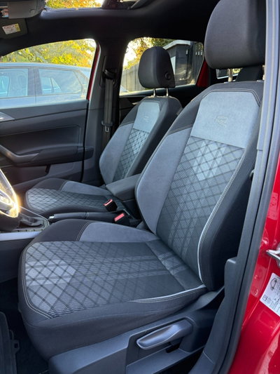 Volkswagen Taigo 1.0 TSI 110 CV DSG R-Line (8)
