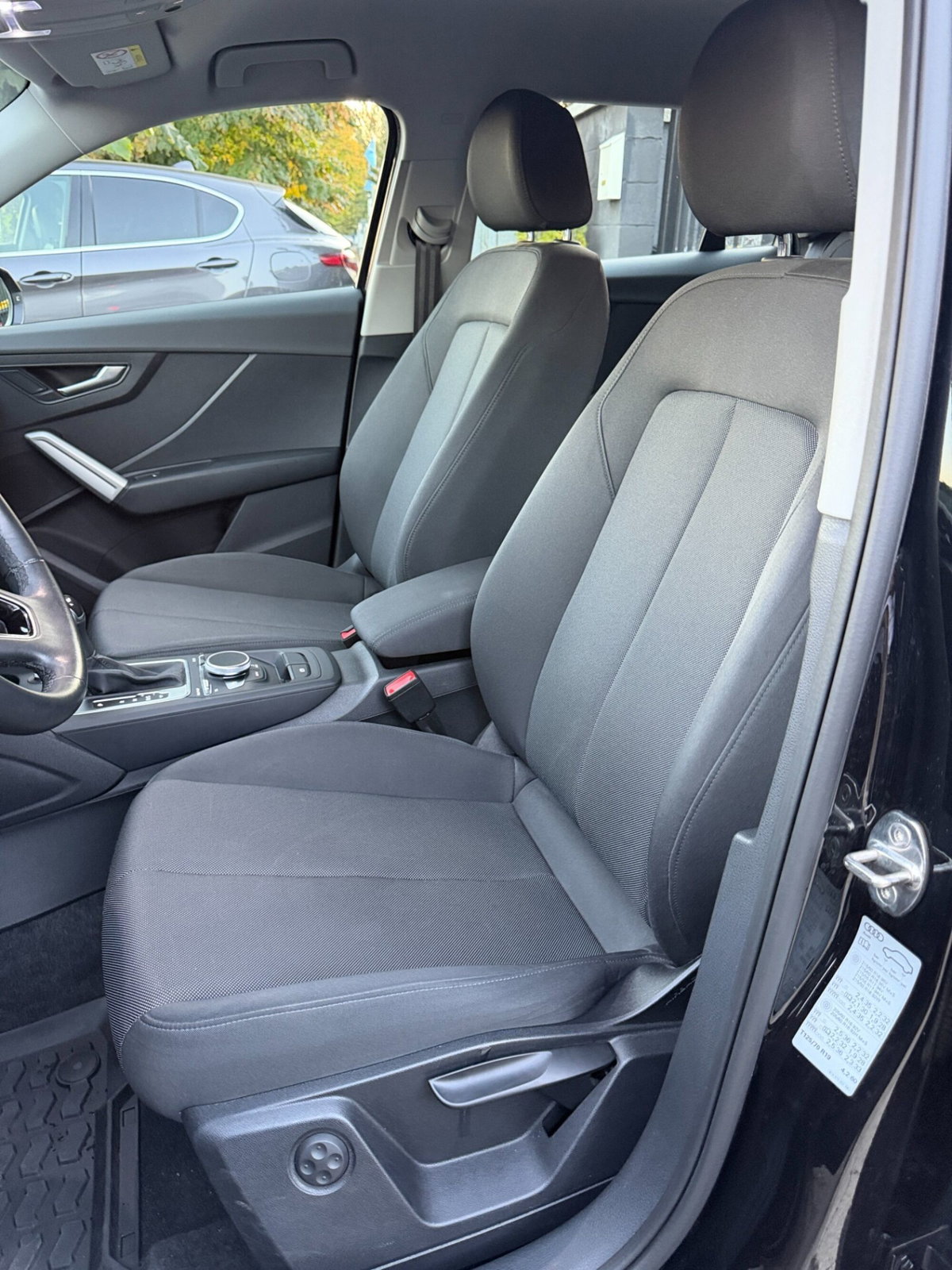 Audi Q2 Q2 30 TDI S tronic Business (8)