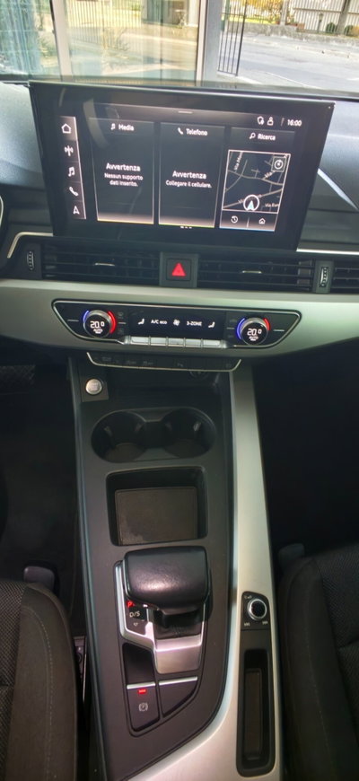 Audi A4 Avant 30 TDI/136 CV S tronic Business Advanced (19)