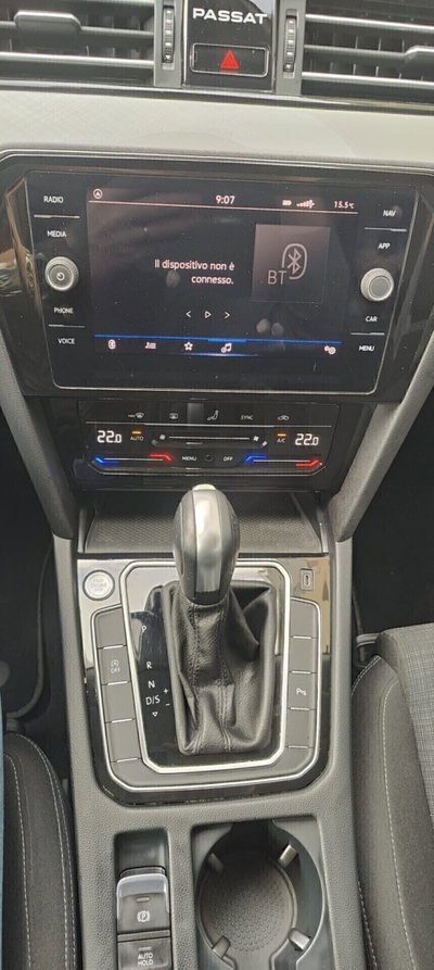 Volkswagen Passat Variant 2.0 TDI SCR 122 CV EVO DSG Business (18)