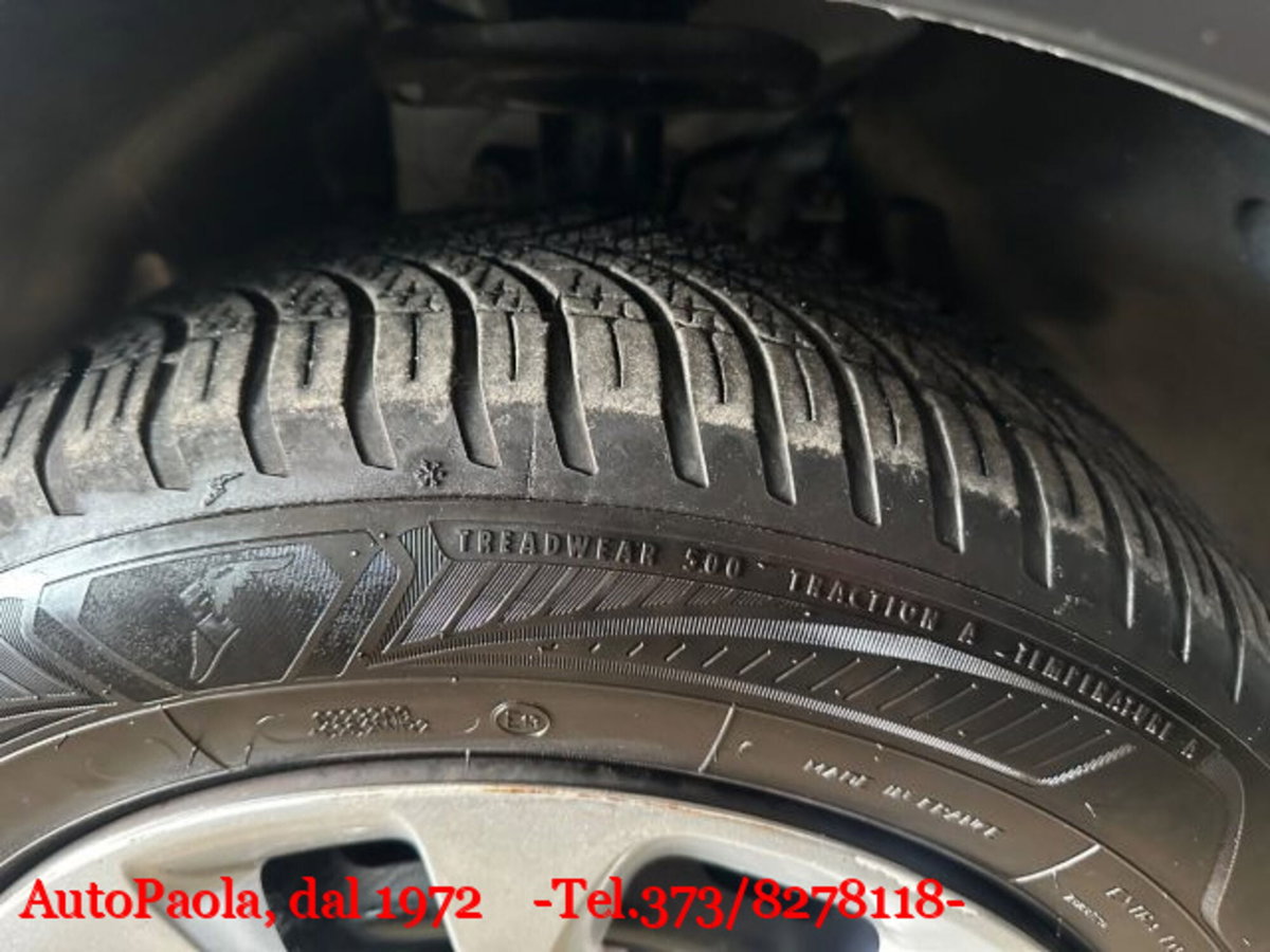 Citroen C3 BlueHDi 100 S&S Van Feel (11)