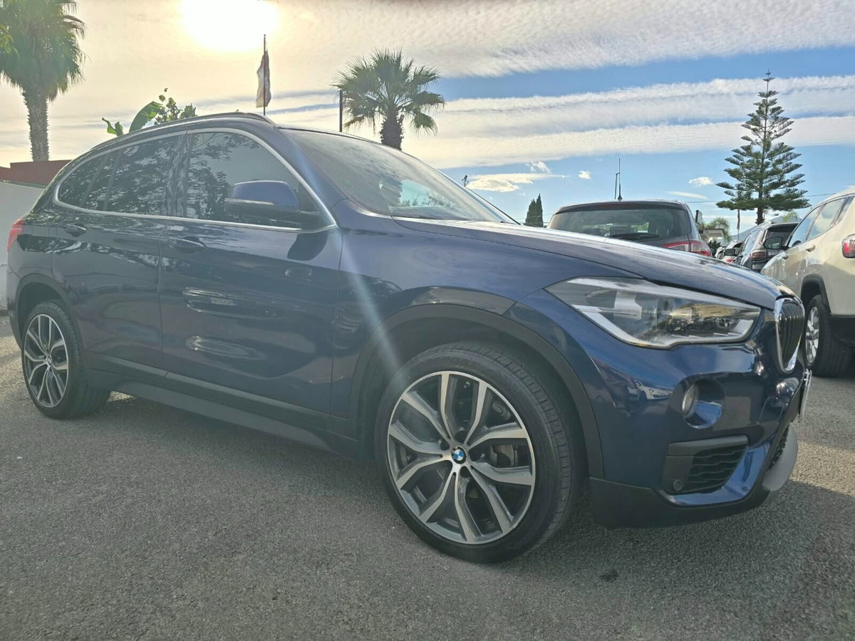BMW X1 sDrive18d Sport (4)